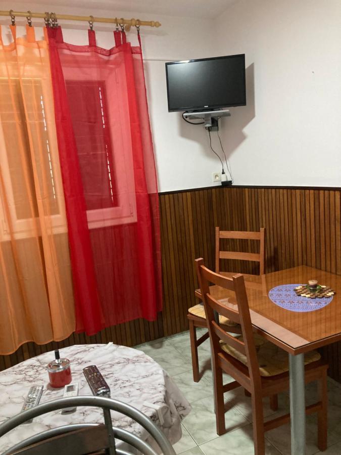 Apartments Hrnjic Умаг Екстериор снимка