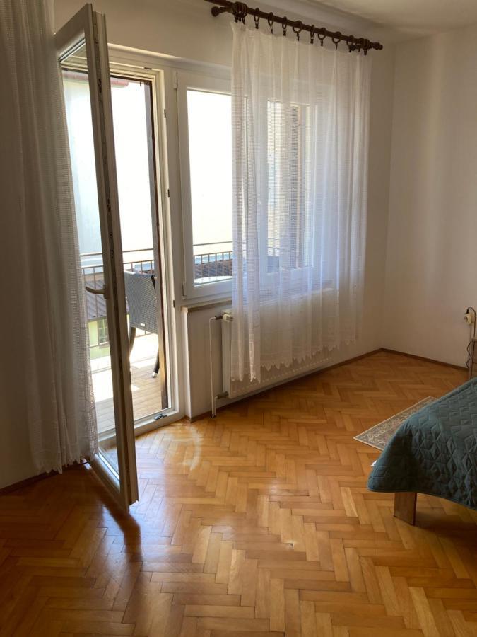 Apartments Hrnjic Умаг Екстериор снимка